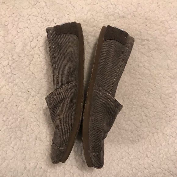 🔴4 for 25🔴 Toms Gray and Purple Mustache Embroidered Flats - Picture 9 of 9